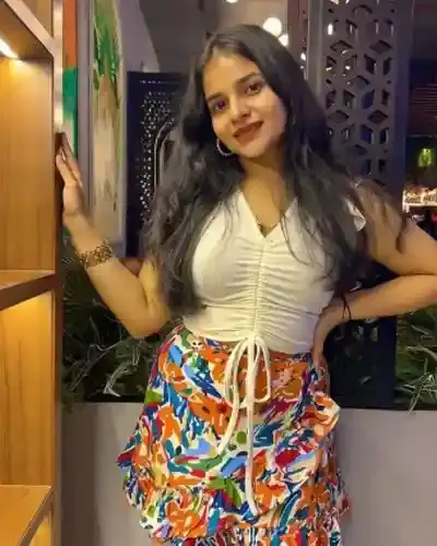 Escorts Service Porompat