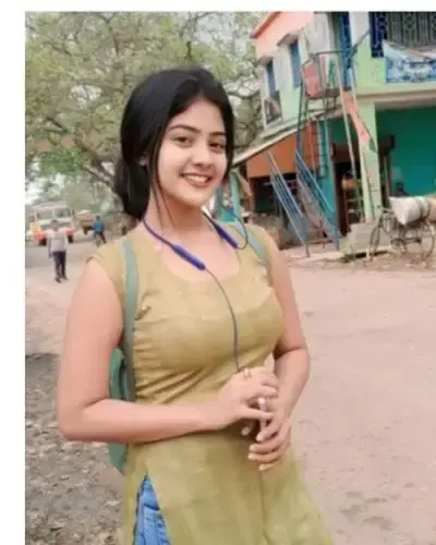Escort In Porompat